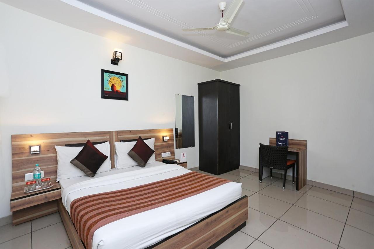 Capital O 1391 Hotel Pushpa Vilas Ghaziabad Exterior photo